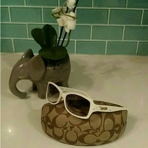 ☀ COACH "Chelsea" Sunglasses 5426 ☀